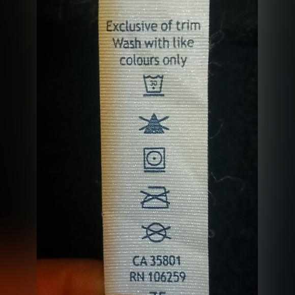 Lululemon jacket - Picture 10 of 11